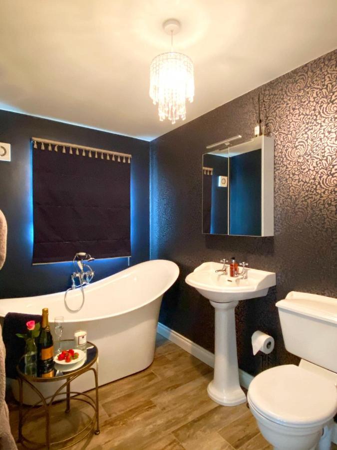 Swallow Lane, Enniskillen, Co Fermanagh, 5* Chic Villa Exterior photo